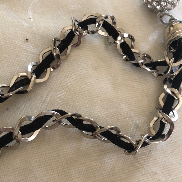 multi strand black color and silver tone necklace - Picture 5 of 13